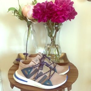 Adidas Arkyn Sneakers